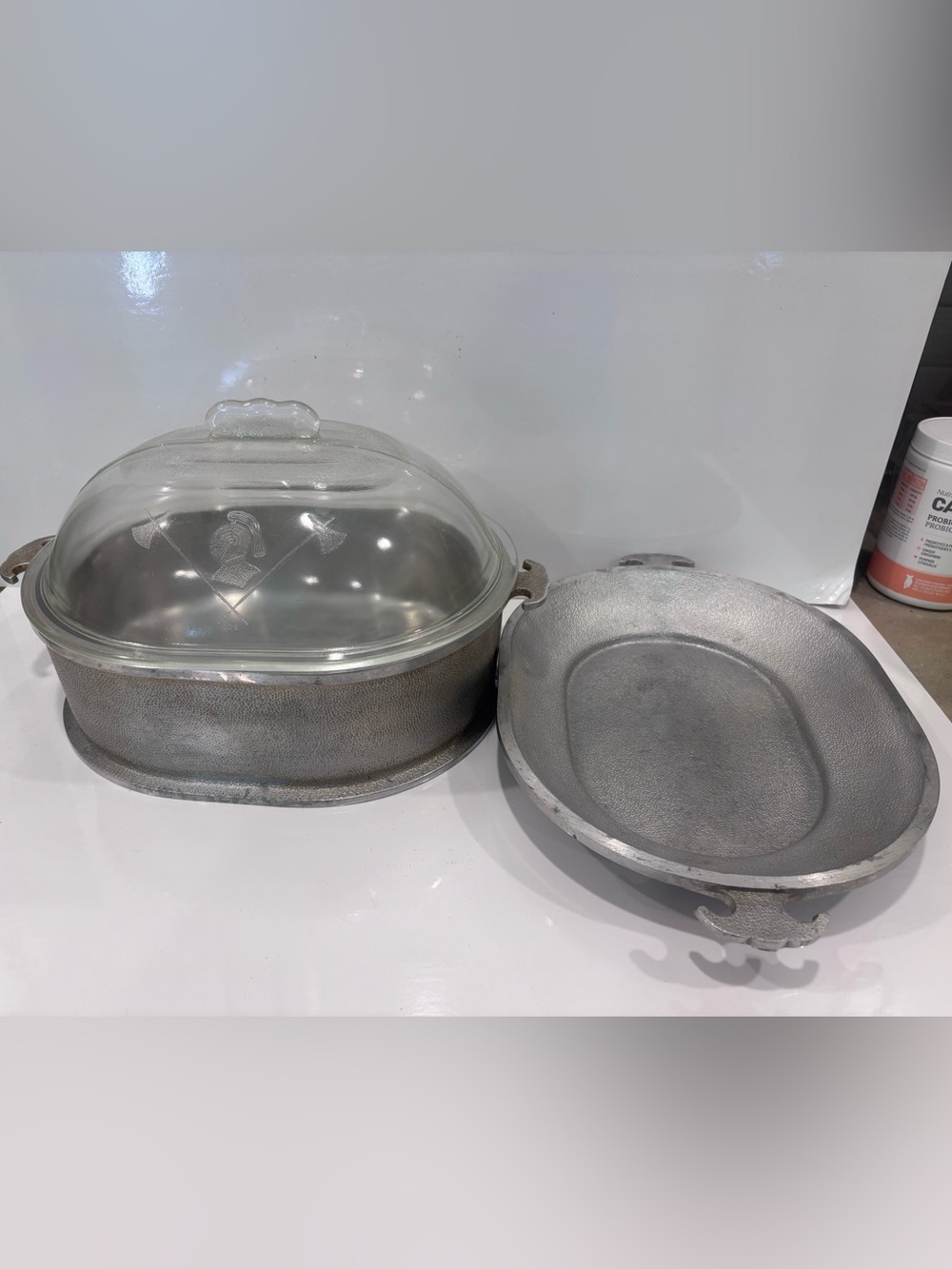 Guardian Service Hammered Aluminum Dutch Oven Roaster w Glass Lid, tray VTG